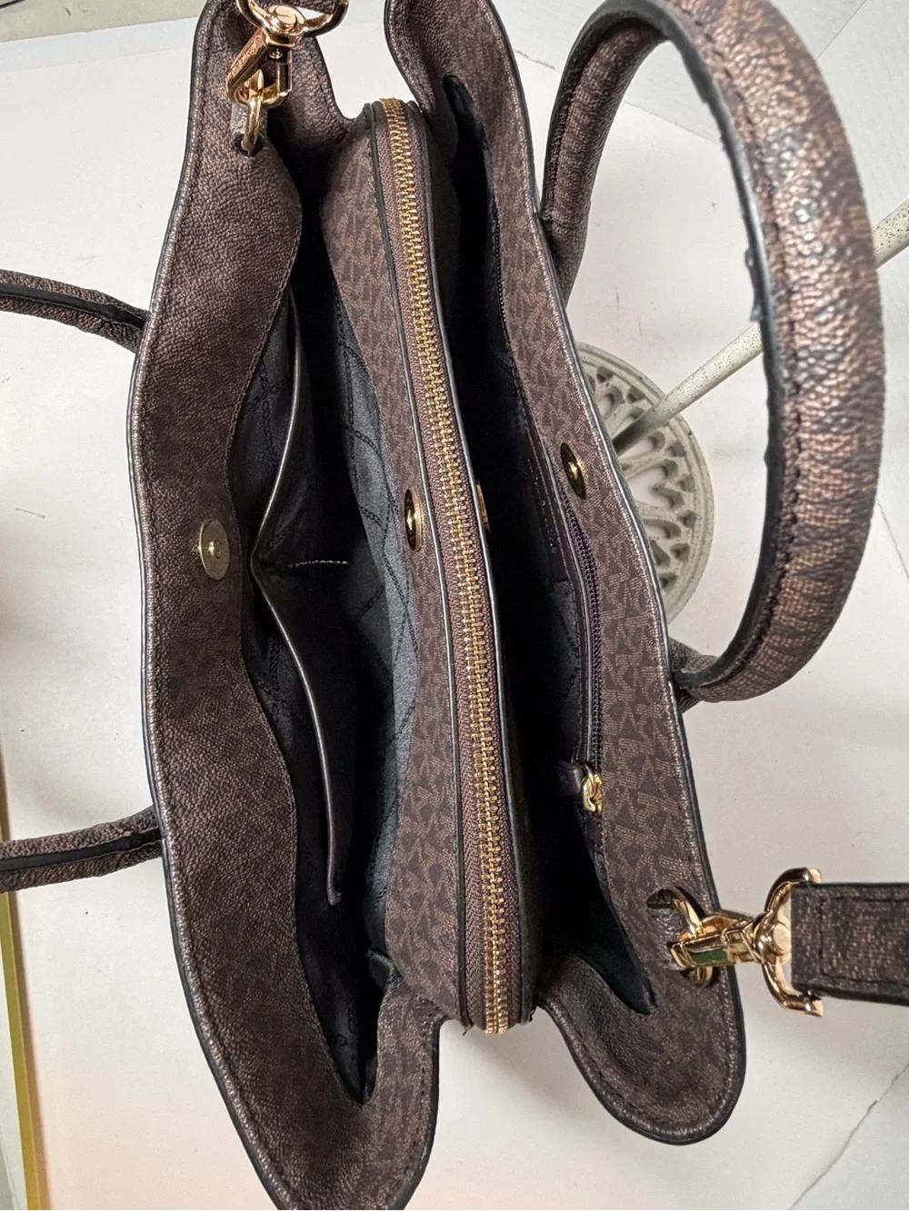 Michael Kors Austin satchel shoulder bag
